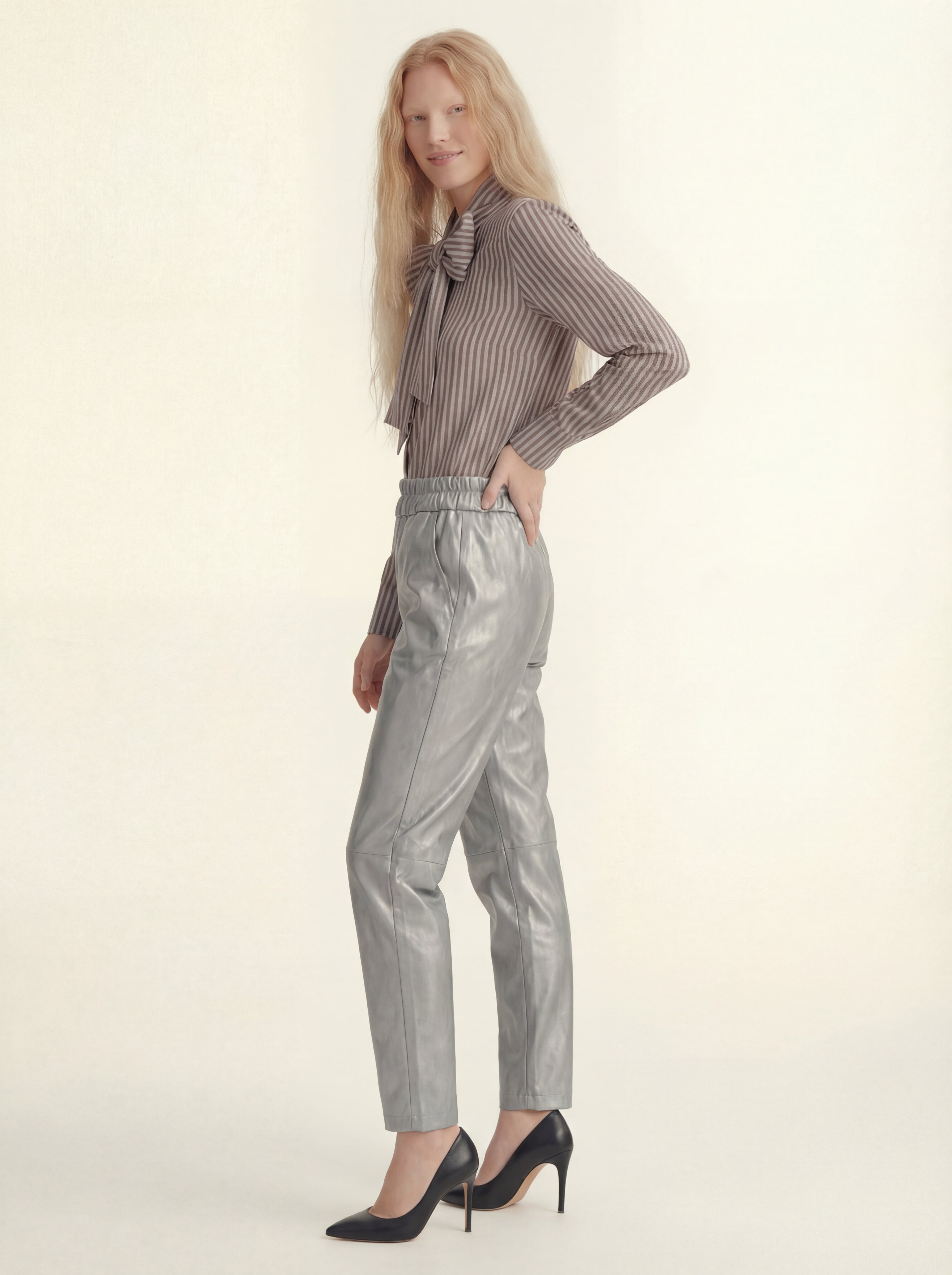 PANTALÓN GREY